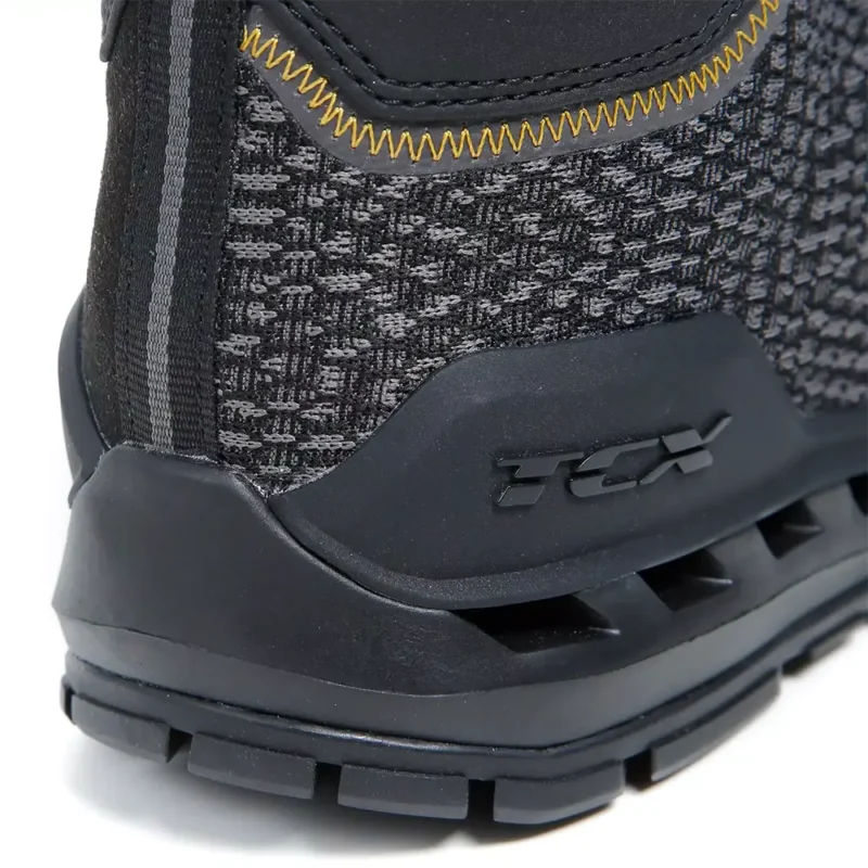 CLIMATREK SURROUND GTX (Damas) – Negro/Dorado