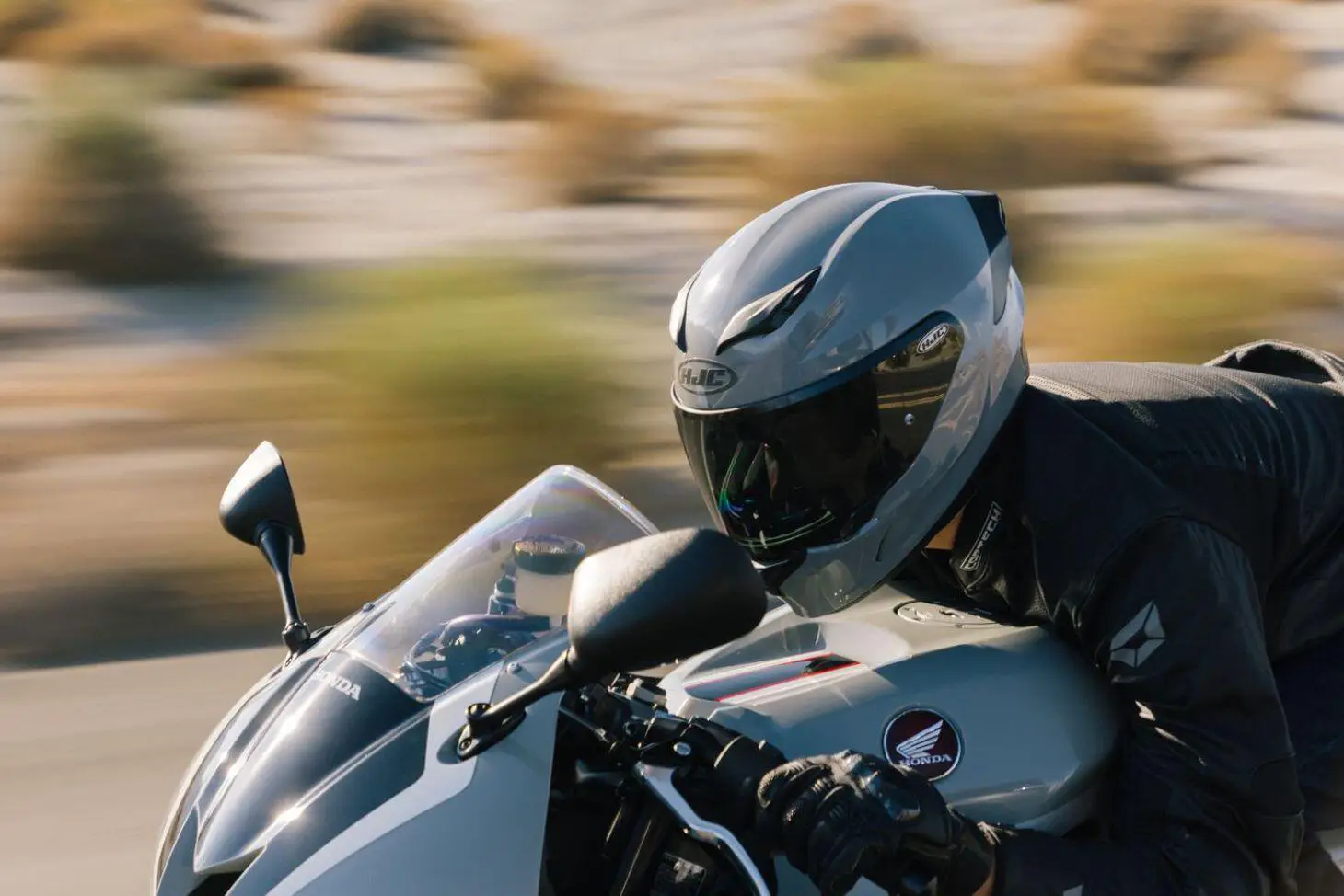 casco-hjc-i11-gridctax-2