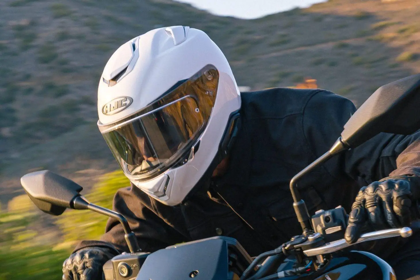 casco-hjc-rpha-72-gridtax-4