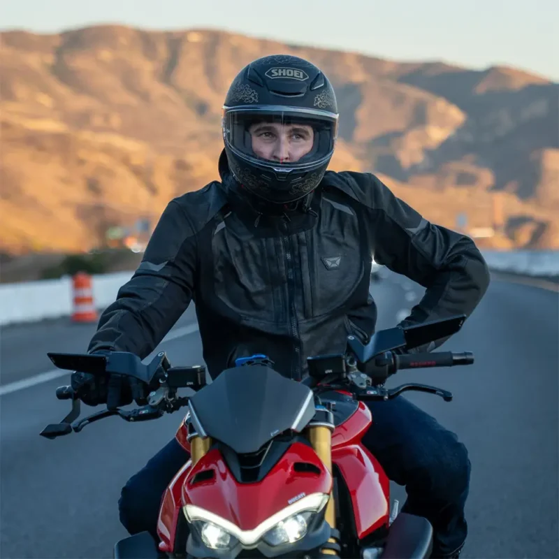 RF-1400 FEARLESS / Casco SHOEI