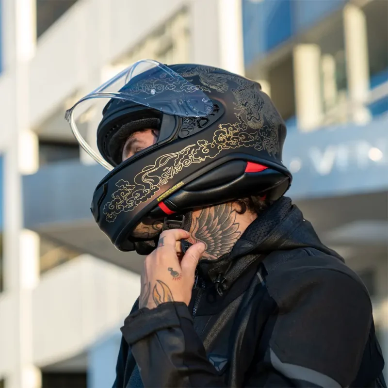 RF-1400 FEARLESS / Casco SHOEI